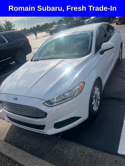 Oxford White 2015 Ford Fusion Sedan Front-Wheel Drive 6-Speed Automatic