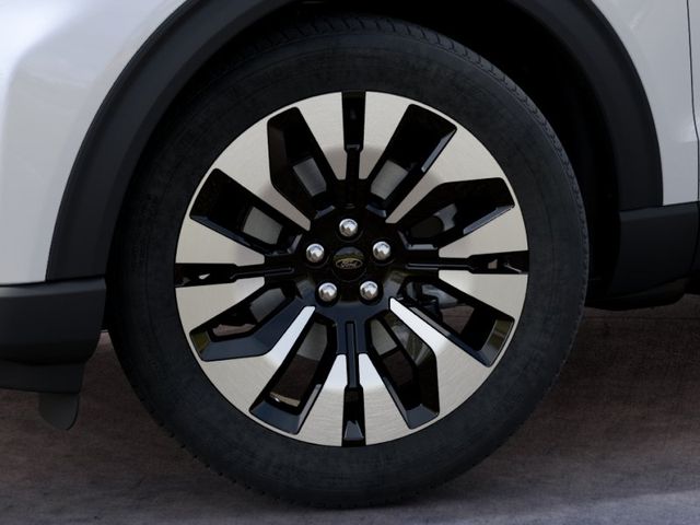 New 2027 White Ford Platinum image 19