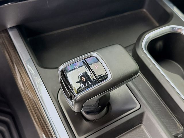 2024 Sterling Gray Metallic Chevrolet Silverado 1500 LT Trail Boss 4X4 Truck