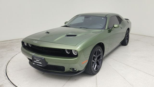 2021 Dodge Challenger SXT Auto's photo
