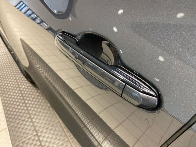 Used 2023  Lexus 350h Premium image 9