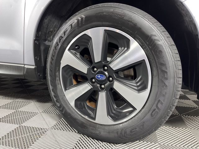 2017 Ice Silver Metallic Subaru Forester 2.5i Premium AWD SUV