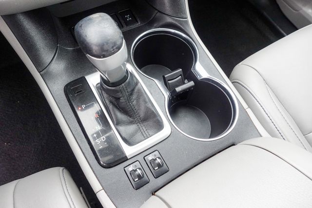 used 2015 Toyota Highlander car, priced at $16,450