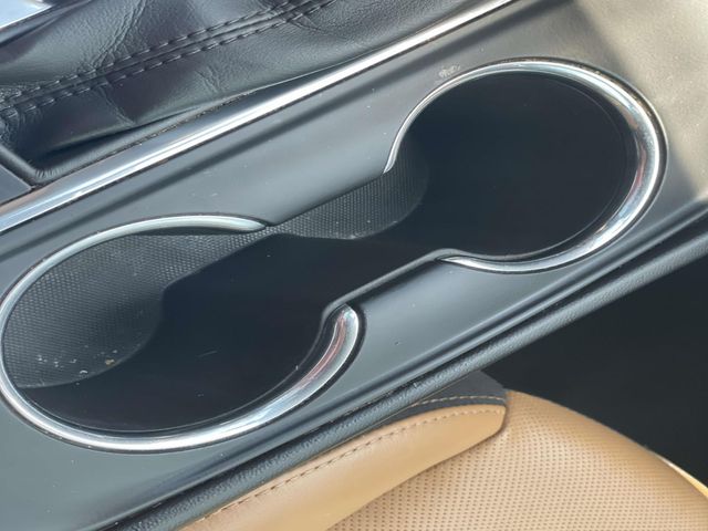 Used 2018 Black Chevrolet Premier image 21