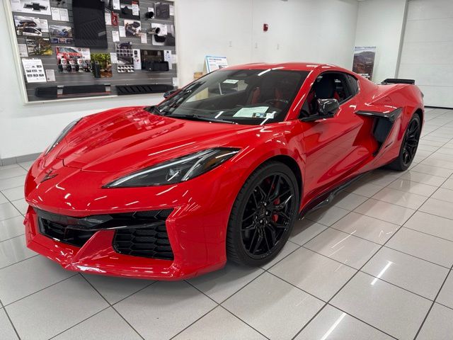 Used 2024 Red Chevrolet Z06 image 12
