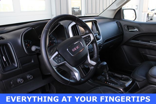 Used 2018 White GMC SLT image 2