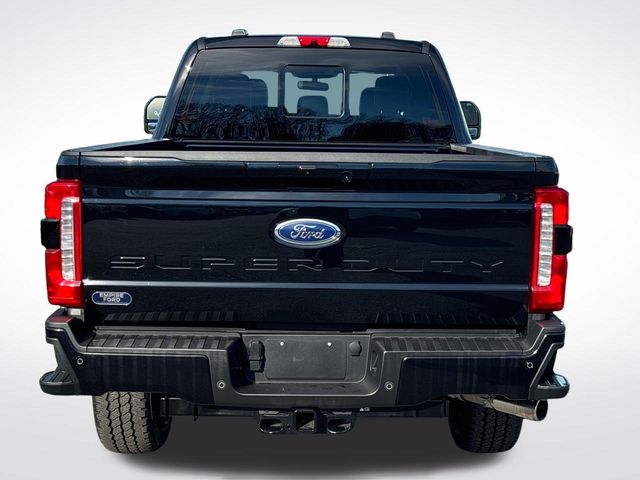 2024 Ford F-250SD Lariat 3