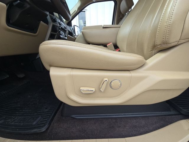 2018 Ford F-150 Lariat:45410C1