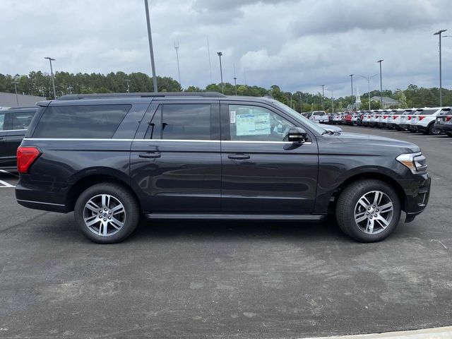 2024 Ford Expedition Max XLT 2