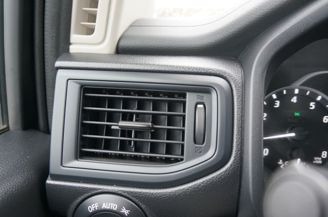 2024 Nissan Titan SV - Photo 24