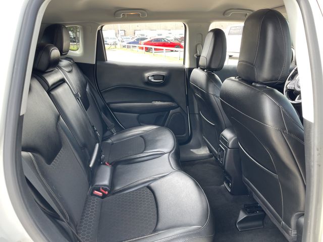 car-gallery-28