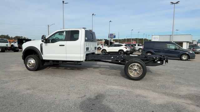 New 2026 Oxford White Ford F-450® XL image 6