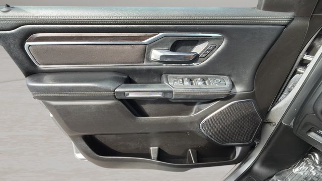 Used 2025 Silver Ram Laramie image 17