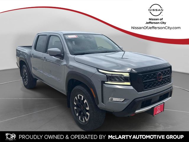 Boulder Gray Pearl 2022 Nissan Frontier Pickup Truck Four-Wheel Drive 9-Speed Automatic