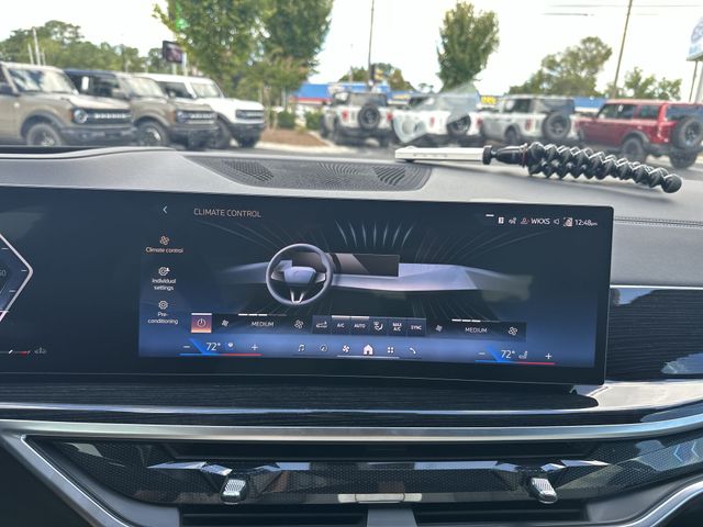 Used 2025 Gray BMW sDrive40i image 20