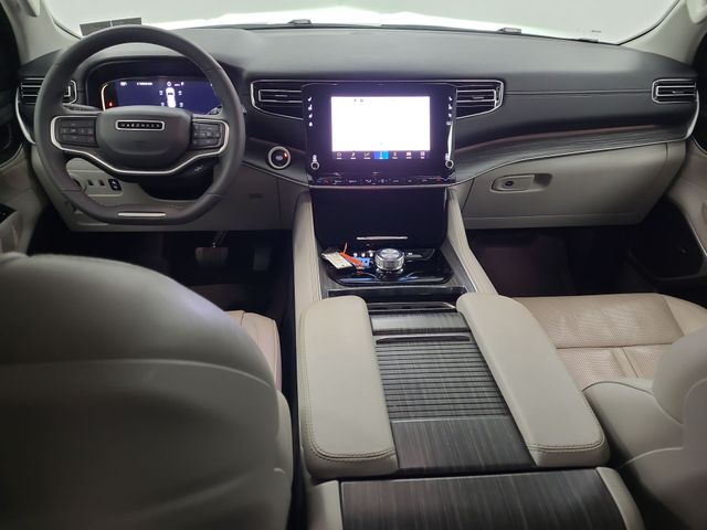 2023 – Jeep – Wagoneer L