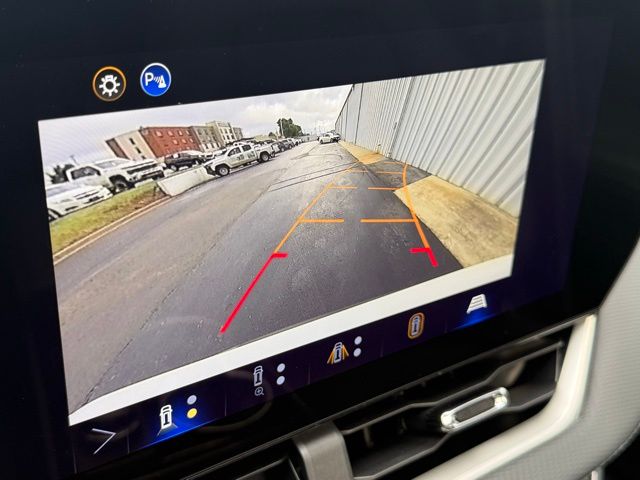 new 2026 Chevrolet Equinox car, priced at $35,435