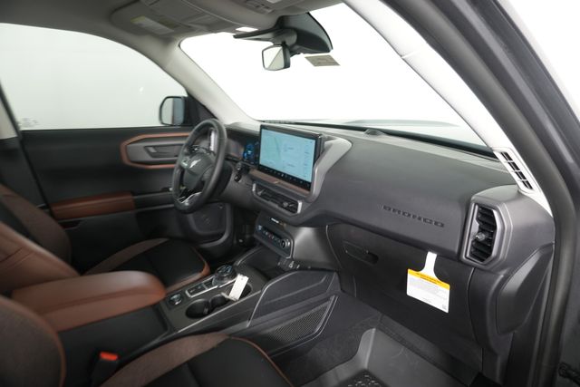 New 2025 Gray Ford Outer Banks image 30