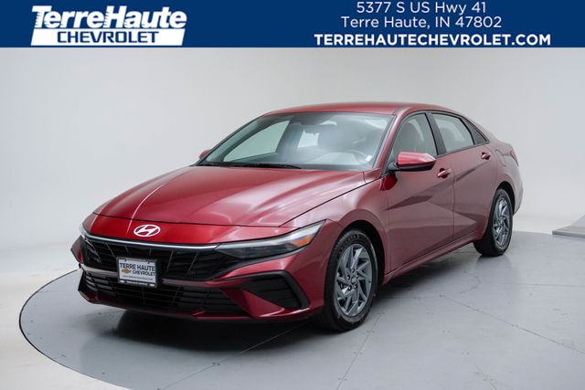 Ultimate Red 2024 Hyundai Elantra Sedan Front-Wheel Drive Continuously Variable Transmission