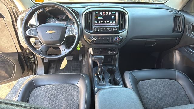 2016 Chevrolet Colorado Z71 21