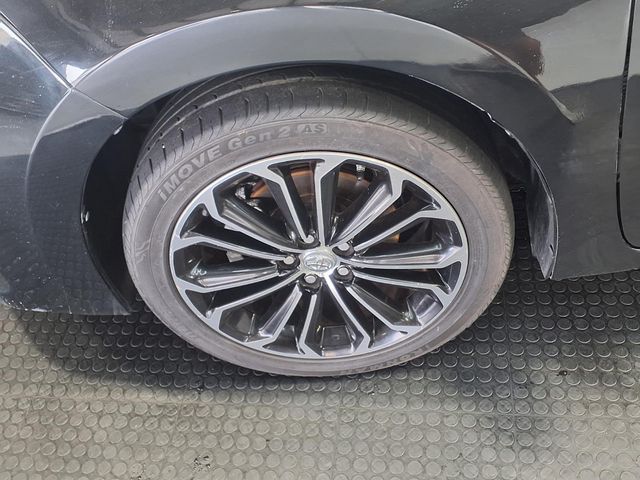 2016 Toyota Corolla S Plus - 8
