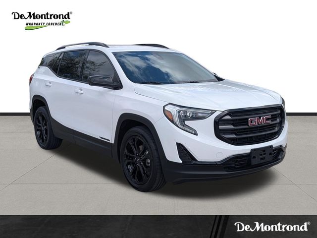 Used 2021 White GMC SLE image 3