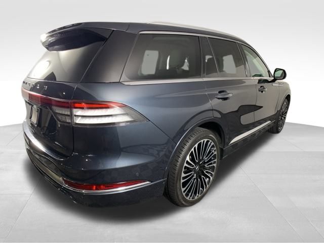 2023 Lincoln Aviator Black Label 7