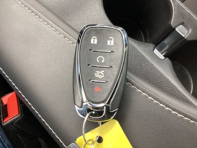 Used Car 2023 Chevrolet Camaro  1lt For Sale Under $35,000 In San Antonio, Texas