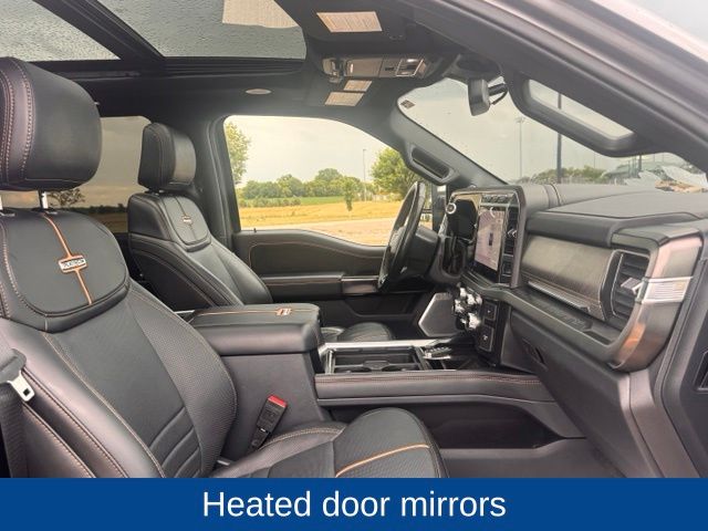 2023 Ford F-450 Super Duty Platinum
