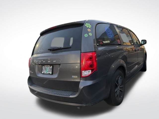 2015 Dodge Grand Caravan SXT 4