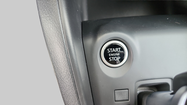 2025 Nissan Kicks Play