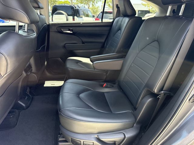 2024 Toyota Highlander - $36,998