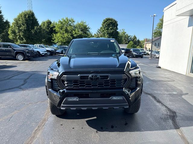 2026 Toyota Tacoma TRD Off Road - Photo 2