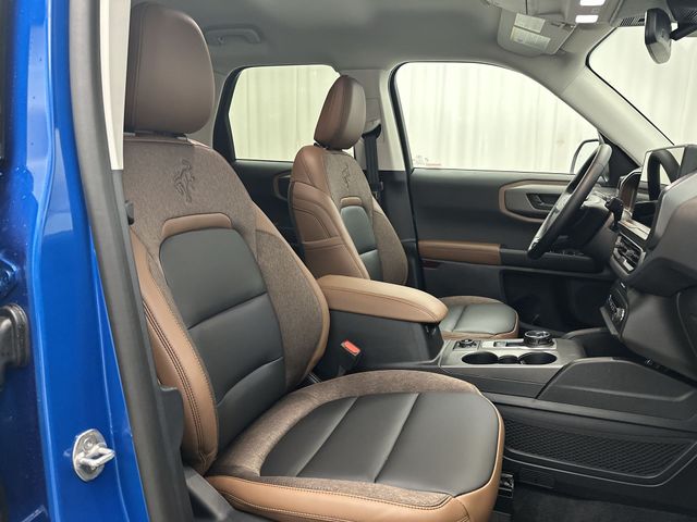 New 2026 Blue Ford Outer Banks image 27