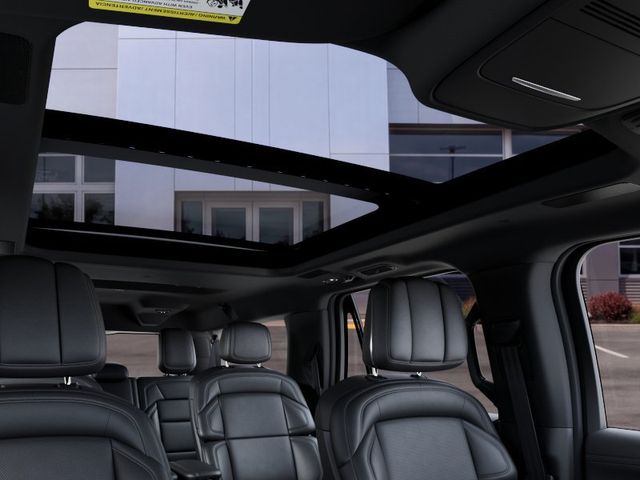 New 2027 White Metallic Lincoln Reserve image 22