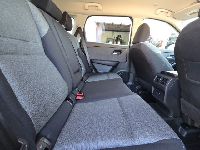 2023 Nissan Rogue SV:45505B