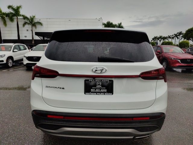 2022 Hyundai Santa Fe SE 9