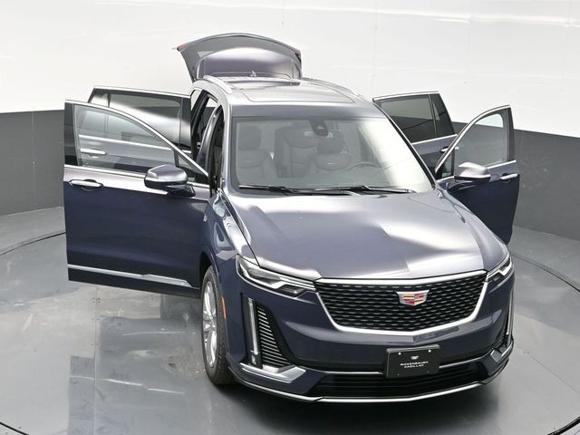 2025 Cadillac XT6 Premium Luxury photo