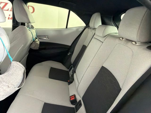 2024 Magnetic Gray Metallic Toyota Corolla Hatchback SE FWD Hatchback