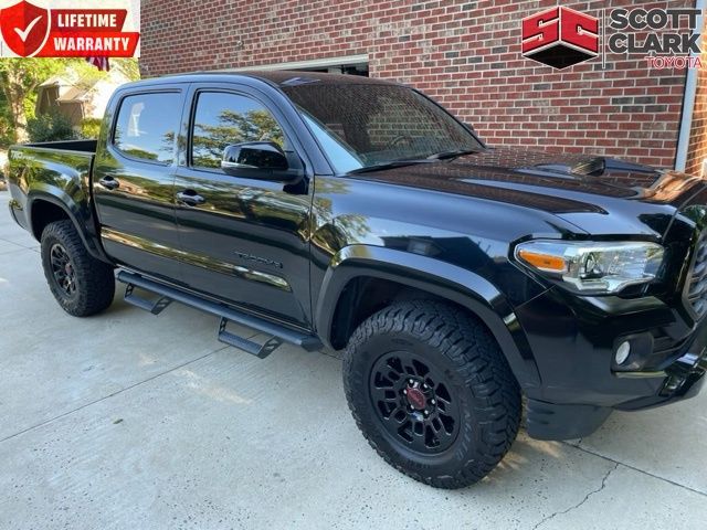 Midnight Black Metallic 2022 Toyota Tacoma Pickup Truck 4X2 6-Speed Automatic