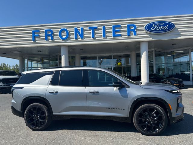 Sterling Gray Metallic 2026 Chevrolet Traverse SUV / Crossover Four-Wheel Drive 8-Speed Automatic