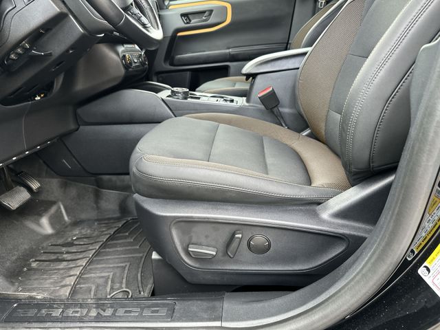 Used 2023 Black Ford Badlands image 13