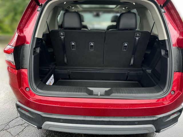 2025 Honda Pilot Touring  at South Hills Kia