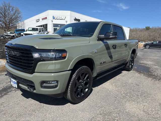 2026 RAM 1500 Laramie Crew Cab 4WD