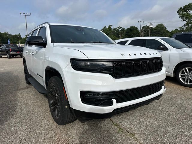 Bright White Clearcoat 2023 Jeep Wagoneer SUV / Crossover 4X2 8-Speed Automatic