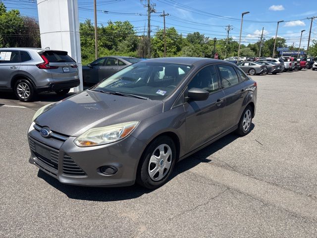 Sterling Gray Metallic 2012 Ford Focus S Sedan Front-Wheel Drive 6-Speed Automatic