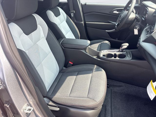 2026 Sterling Gray Metallic Chevrolet Trax 1RS FWD SUV