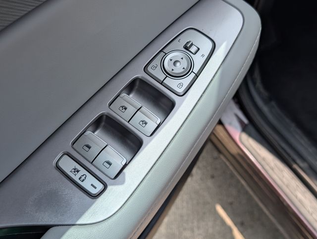 2023 Hyundai Palisade SEL Red at Monument Chevrolet