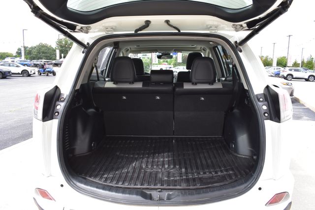 Used 2018 Toyota RAV4 SUV