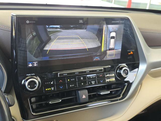 Used 2021 Toyota Highlander SUV